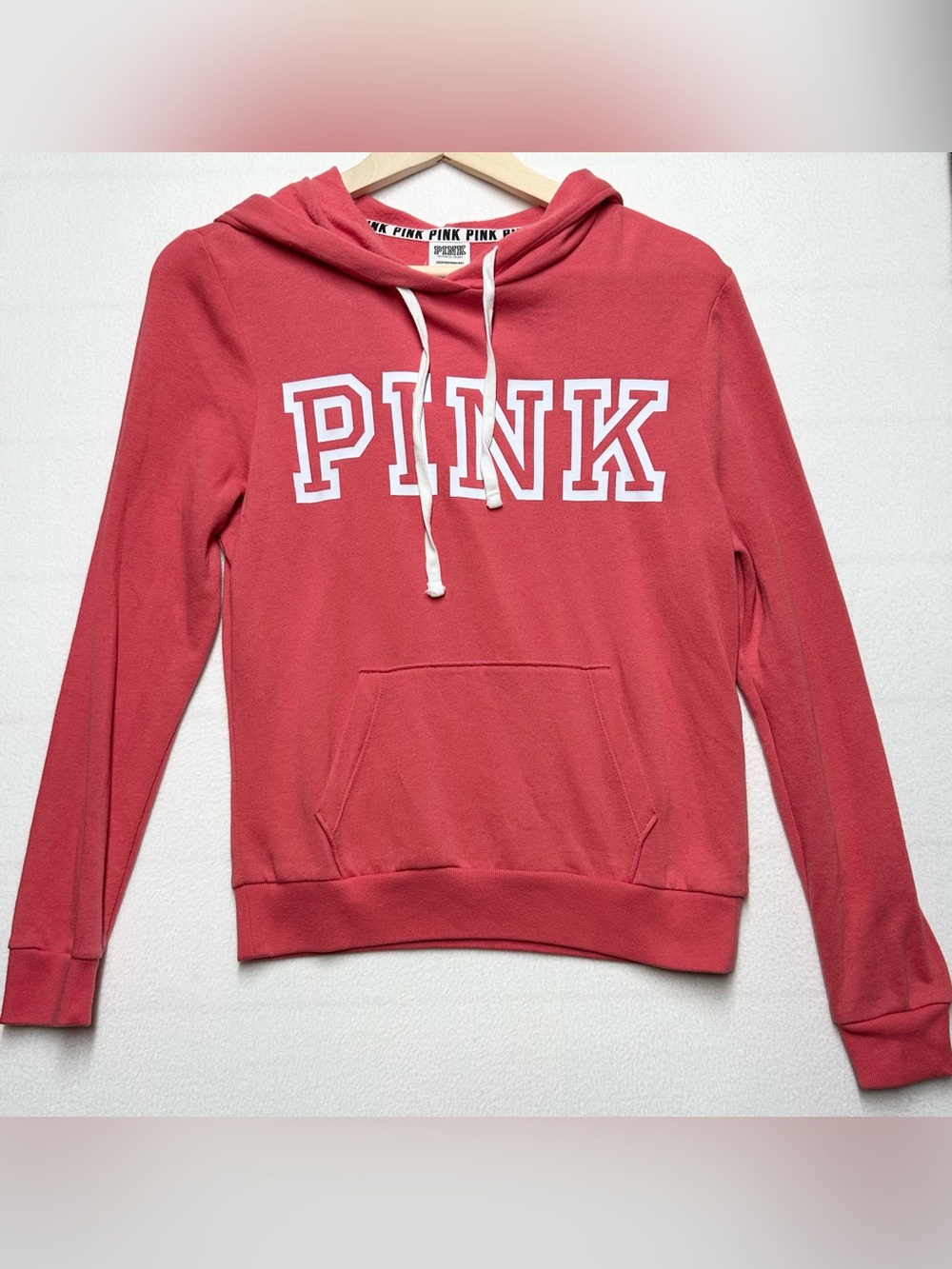 Victoria’s Secret PINK Bright Pink Logo Pullover Hoodie Sweatshirt Women’s XS